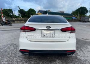 Xe Kia Cerato 1.6 MT 2017