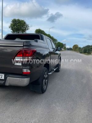 Xe Mazda BT50 2.2L 4x2 AT 2017