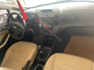 Xe Kia Cerato 1.6 MT 2018