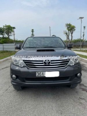 Xe Toyota Fortuner 2.5G 2014
