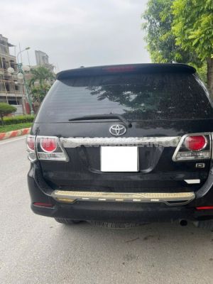 Xe Toyota Fortuner 2.5G 2015